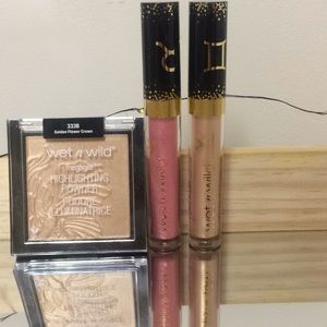 SOLD!! Wet n wild highlighter and lips glosses